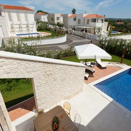 Ginevra Villa